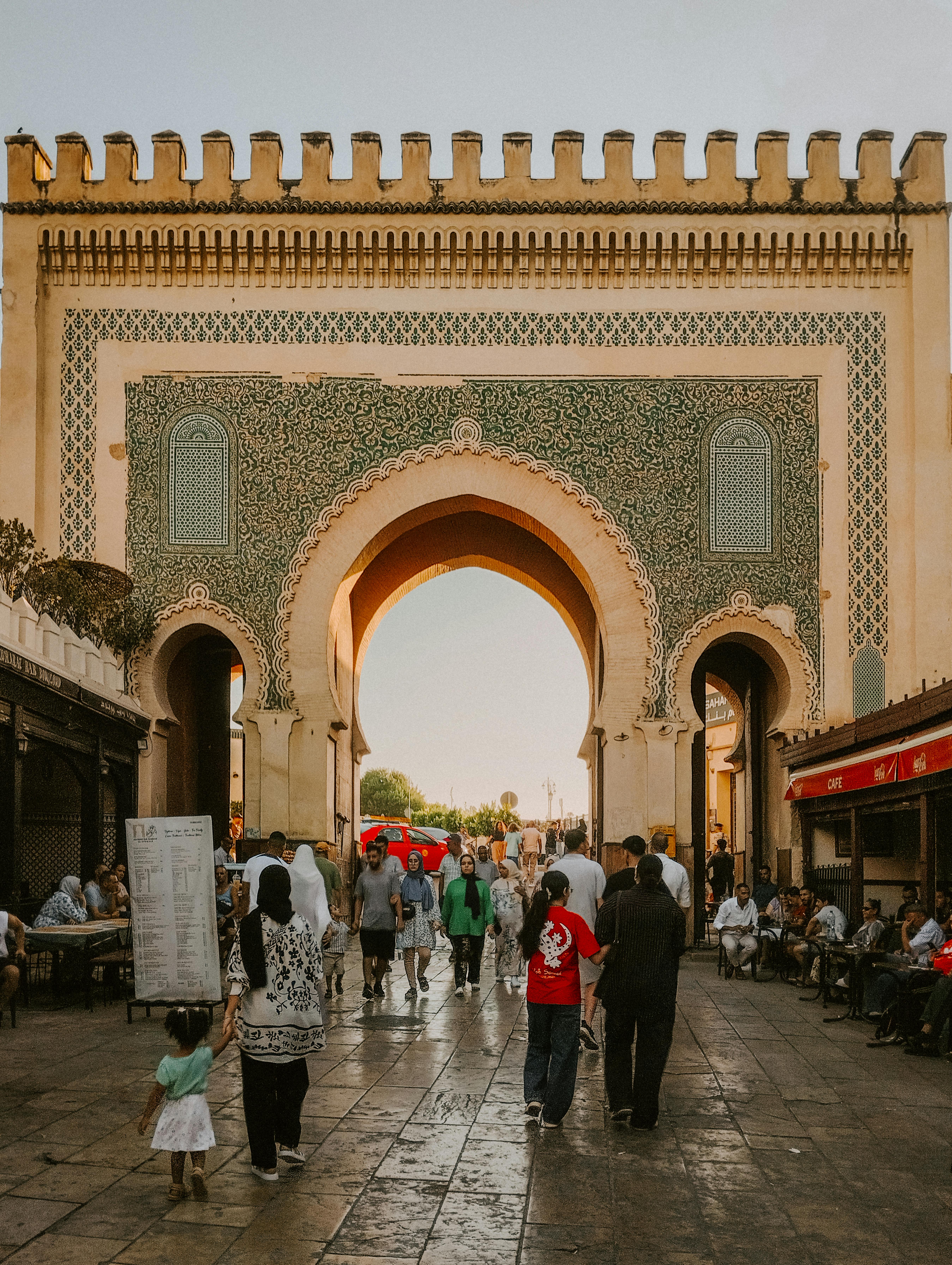 First steps into Fes el-Bali