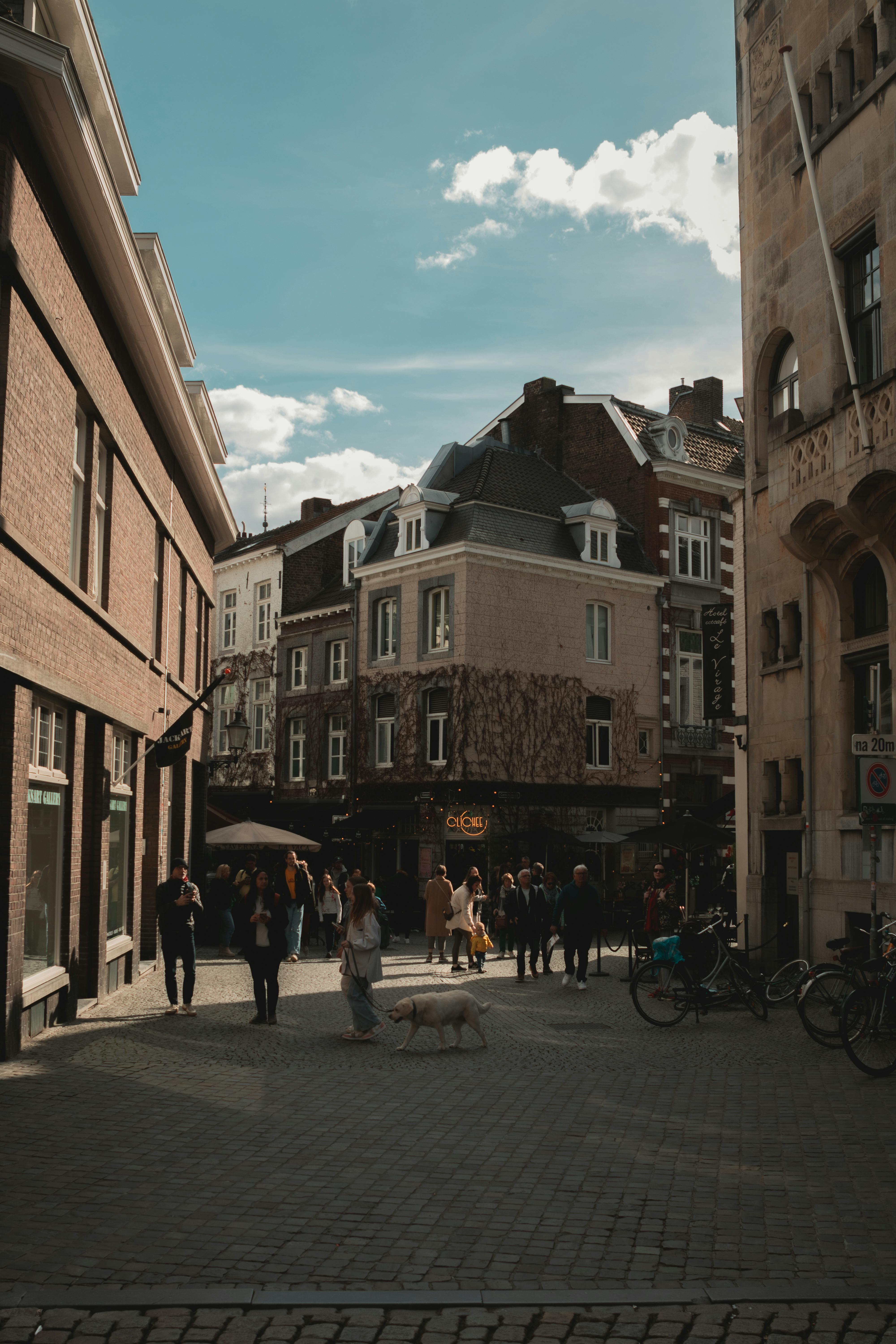 Café time on a cobbled square