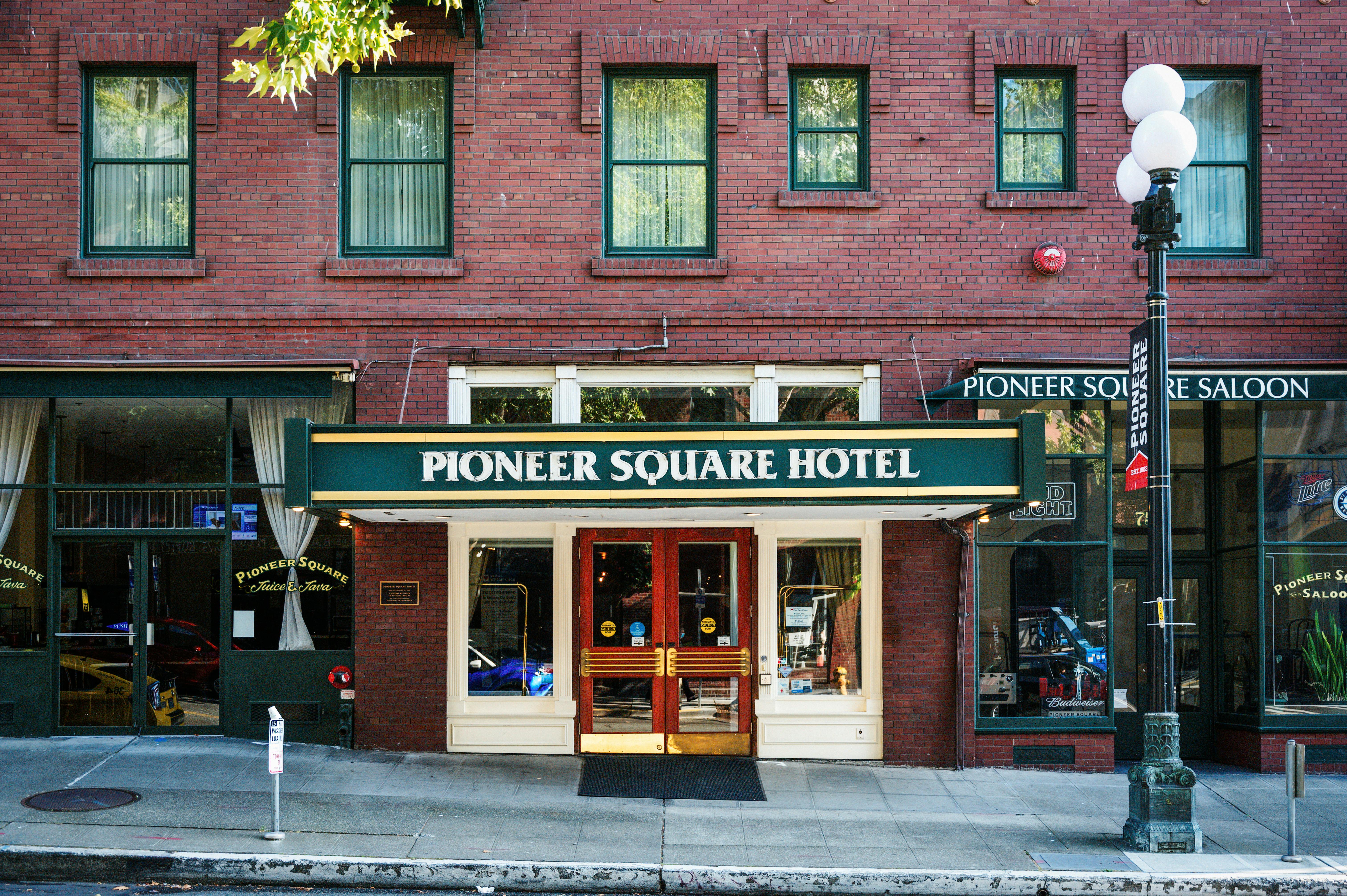 Books and Rain in Pioneer Square