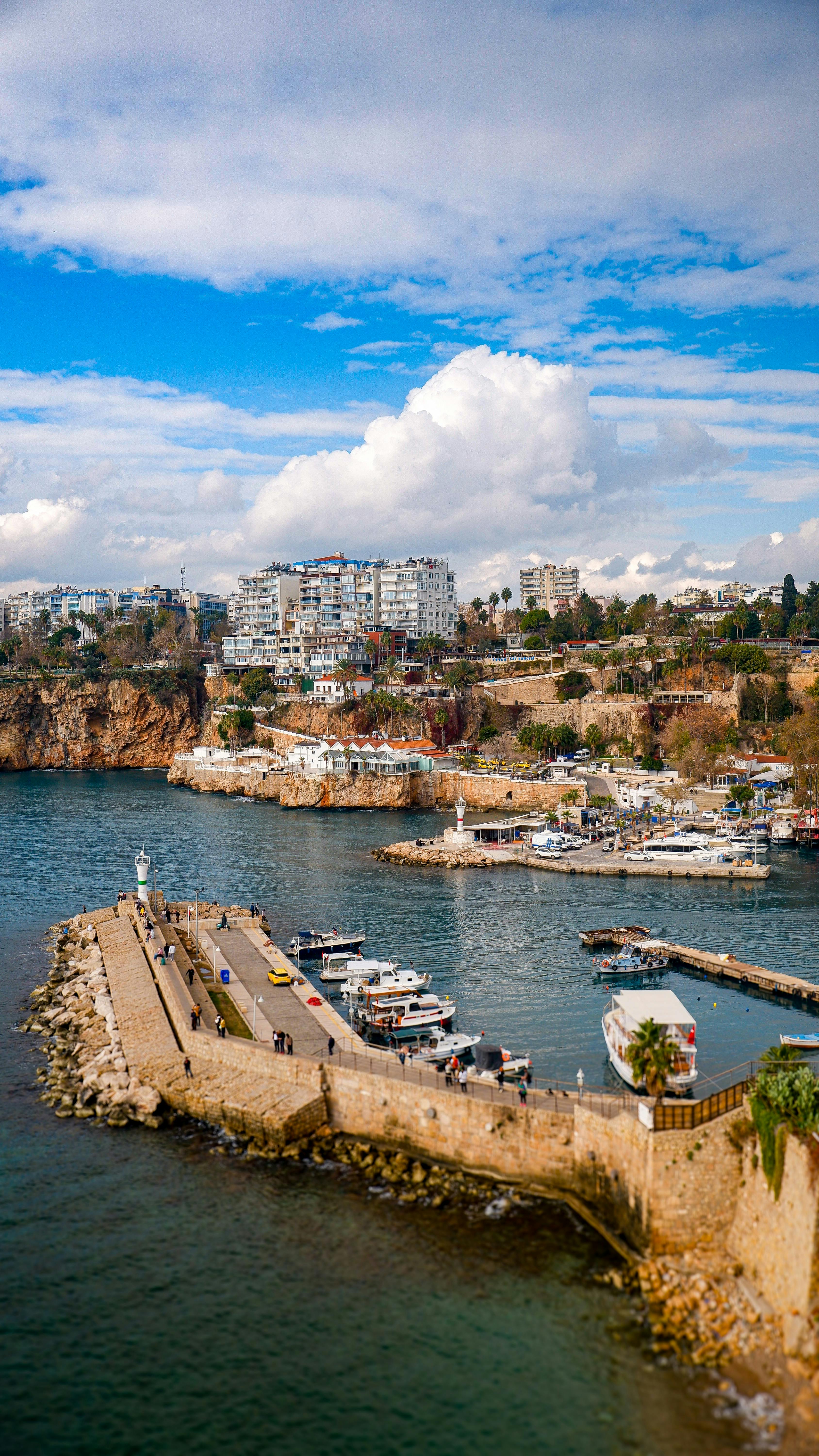 Harbor views and turquoise water