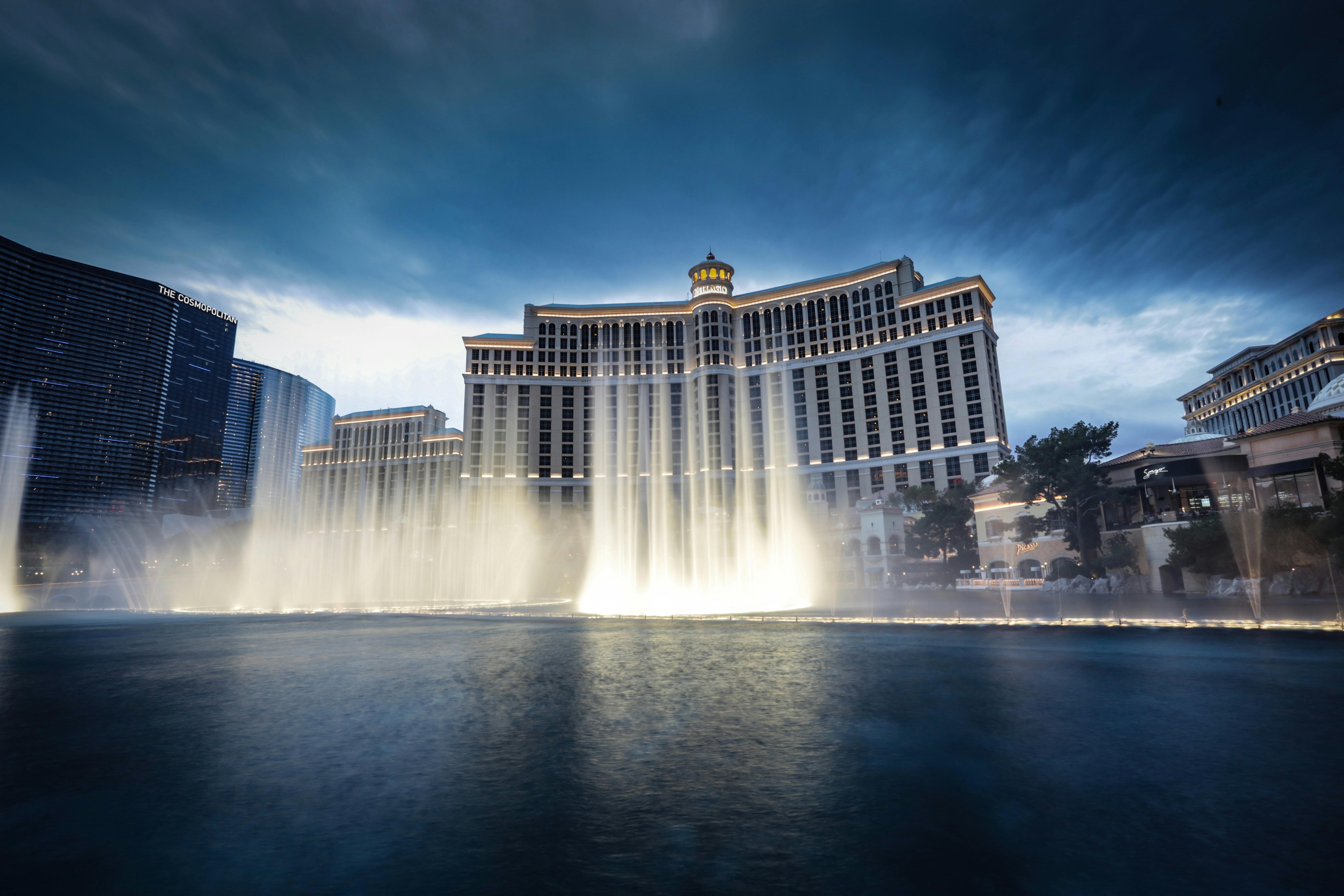 Fountains and Crowds at the Strip
